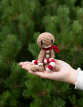 Load image into Gallery viewer, TOFT Gingerbread Man Crochet Kit
