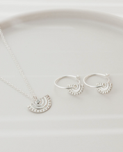 Load image into Gallery viewer, One &amp; Eight Silver Delphi Necklace
